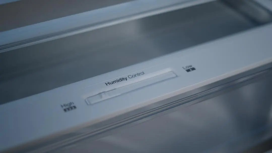 REFRIGERATEUR ASTECH COMBINE 3TIROIRS GRIS FC398VEROG Kebaelectromenager