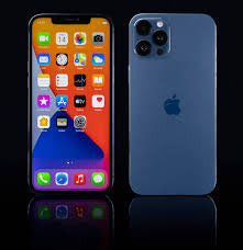 iPhone 12 Pro 256 Go VRAG – Puissance Professionnelle et Stockage Généreux