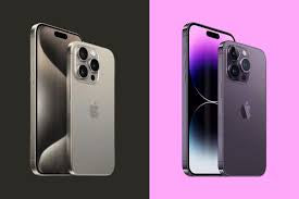 image recommandé : iPhone 15 Pro Max 256 Go reconditionné, couleur noire, vue de face et de dos, sur fond blanc.