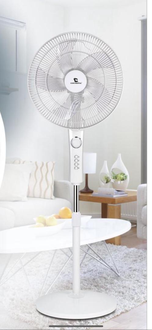 Ventilateur Continental 18 Pouces avec Télécommande – Puissant et Oscillant