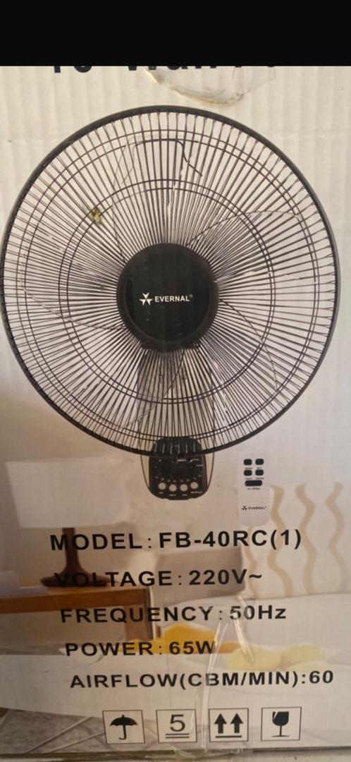 Ventilateur Mural Continental 16 Pouces FB40R avec Commande – Compact et Puissant